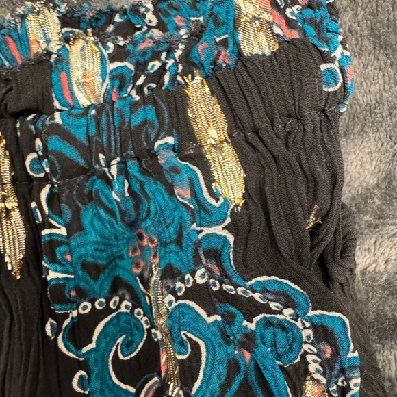 🌸 WHBM Boho Vibes – Perfect Off-Shoulder Blouse 🌸 Size S - Picture 8 of 8